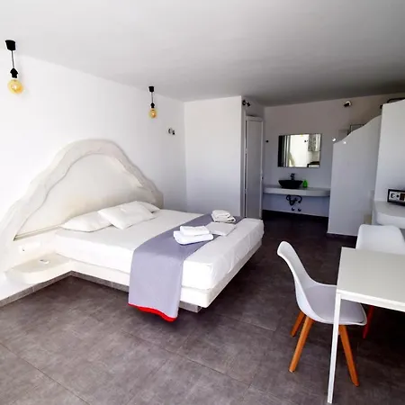 Sonia Apartment Mykonos Town